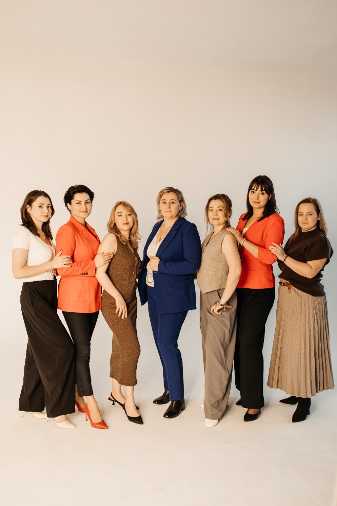 Leo Consulting Group Team